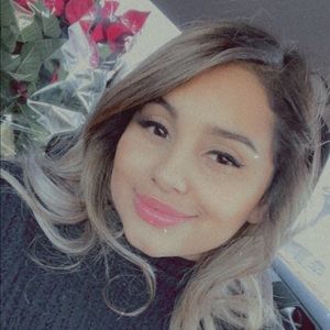 Meet your Posher, Caroline